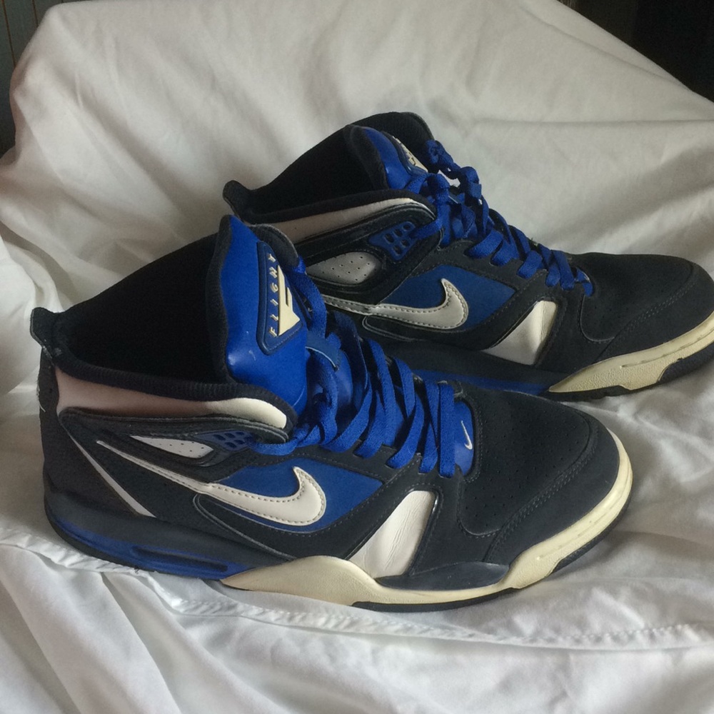 Nike flights